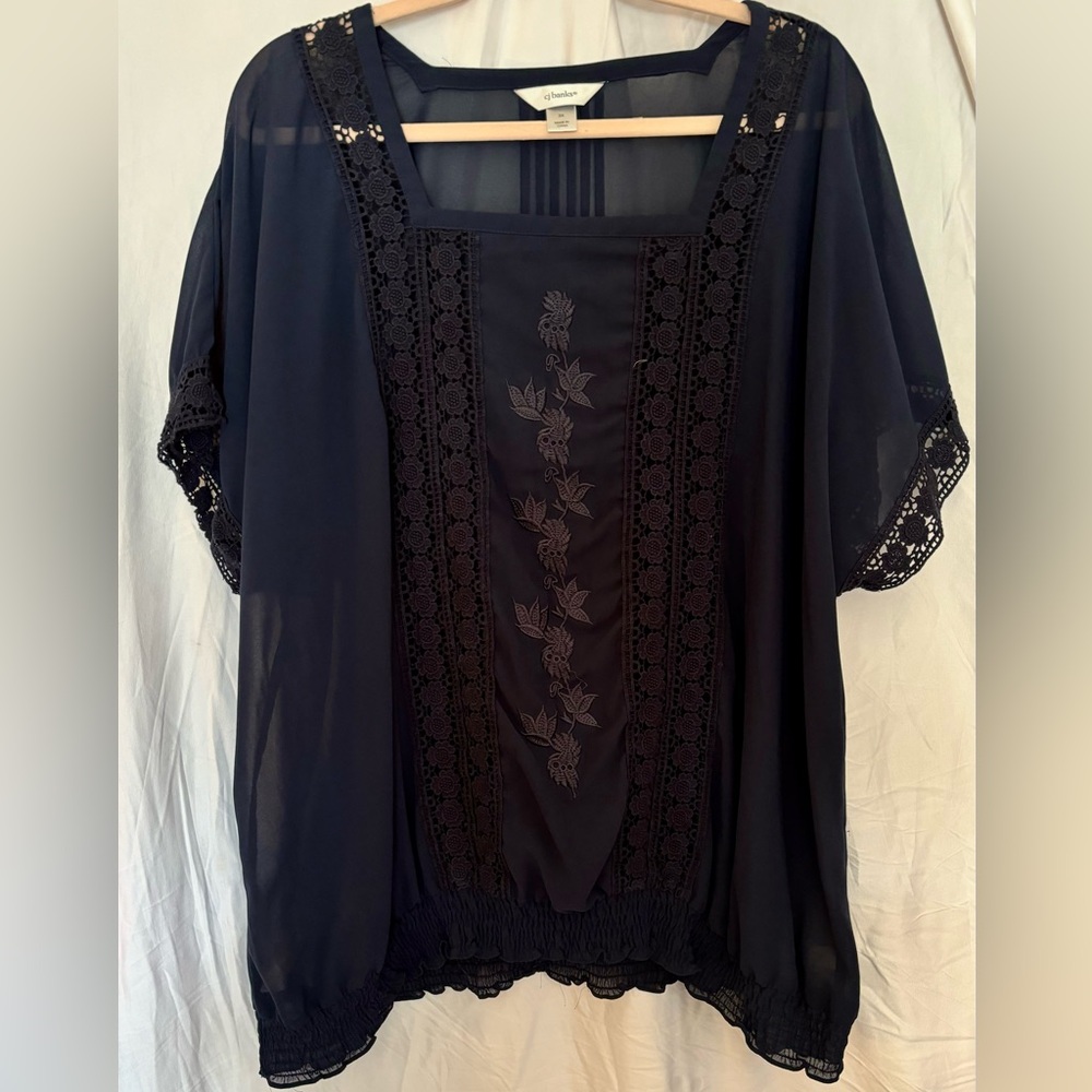 Cj banks sheer navy boho top